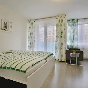 And Refreshing Flat In Praha