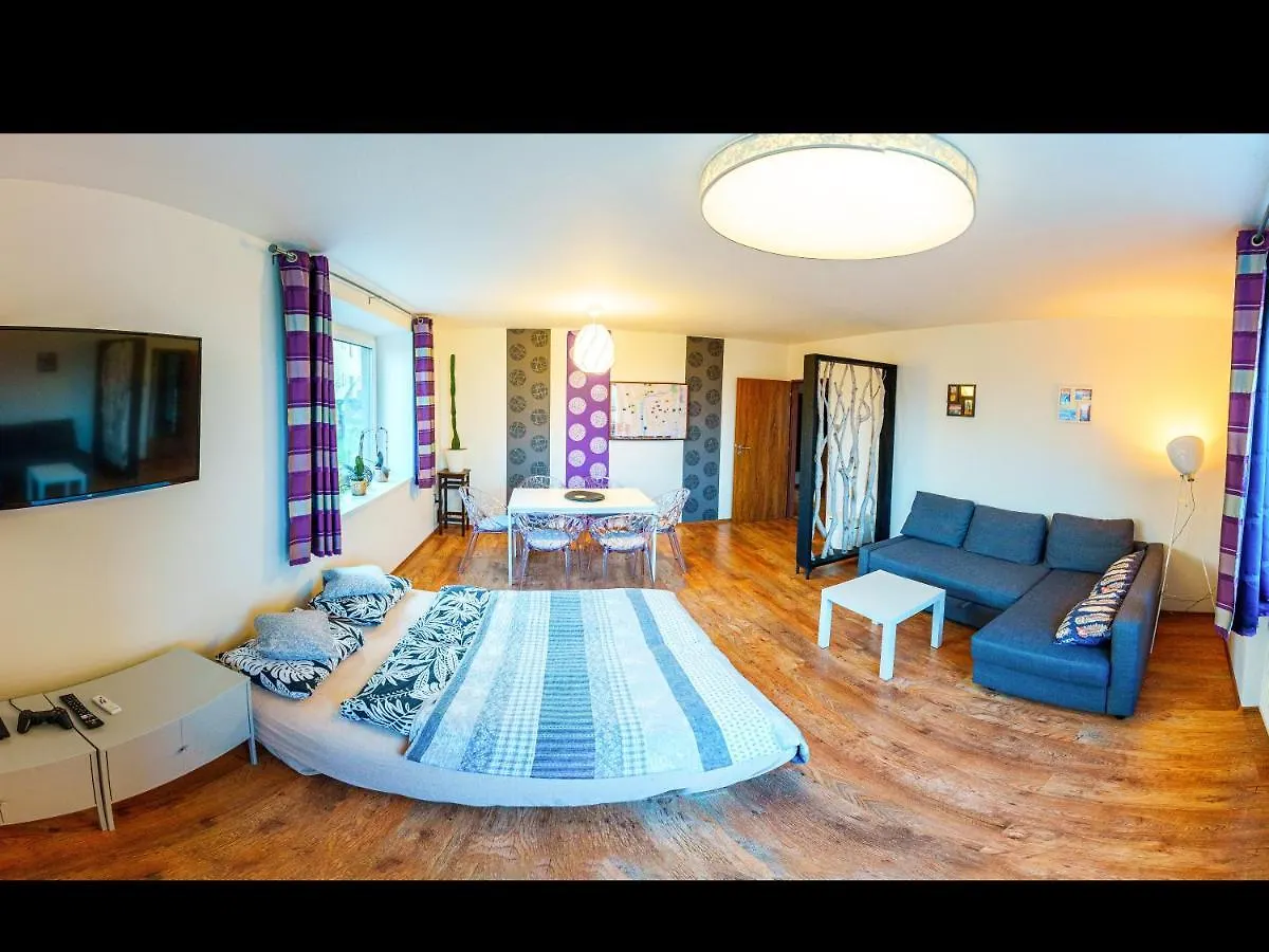 Apartment Pod Sychrovem Praha Česká republika